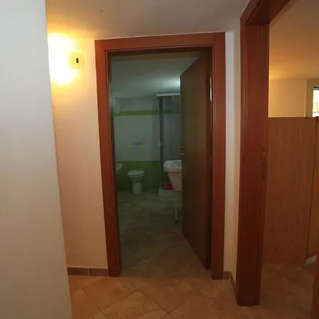 Salento Cecilia - Solo Settimane Intere Da Sabato A Sabato