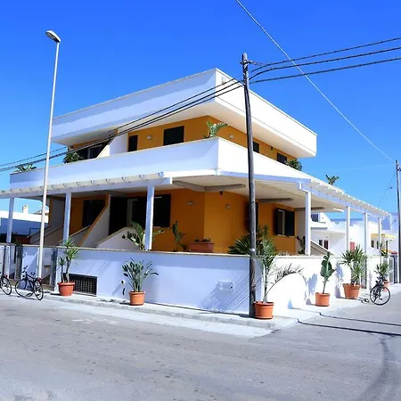Salento Cecilia - Solo Settimane Intere Da Sabato A Sabato